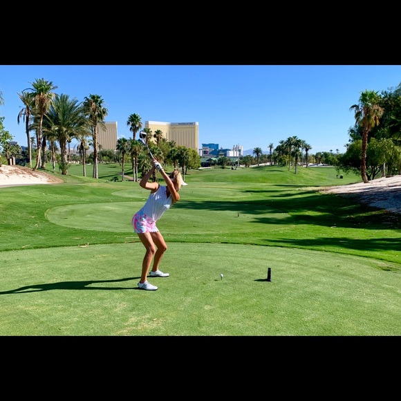 Meet your Posher, Brianna - Picture 3 of 8